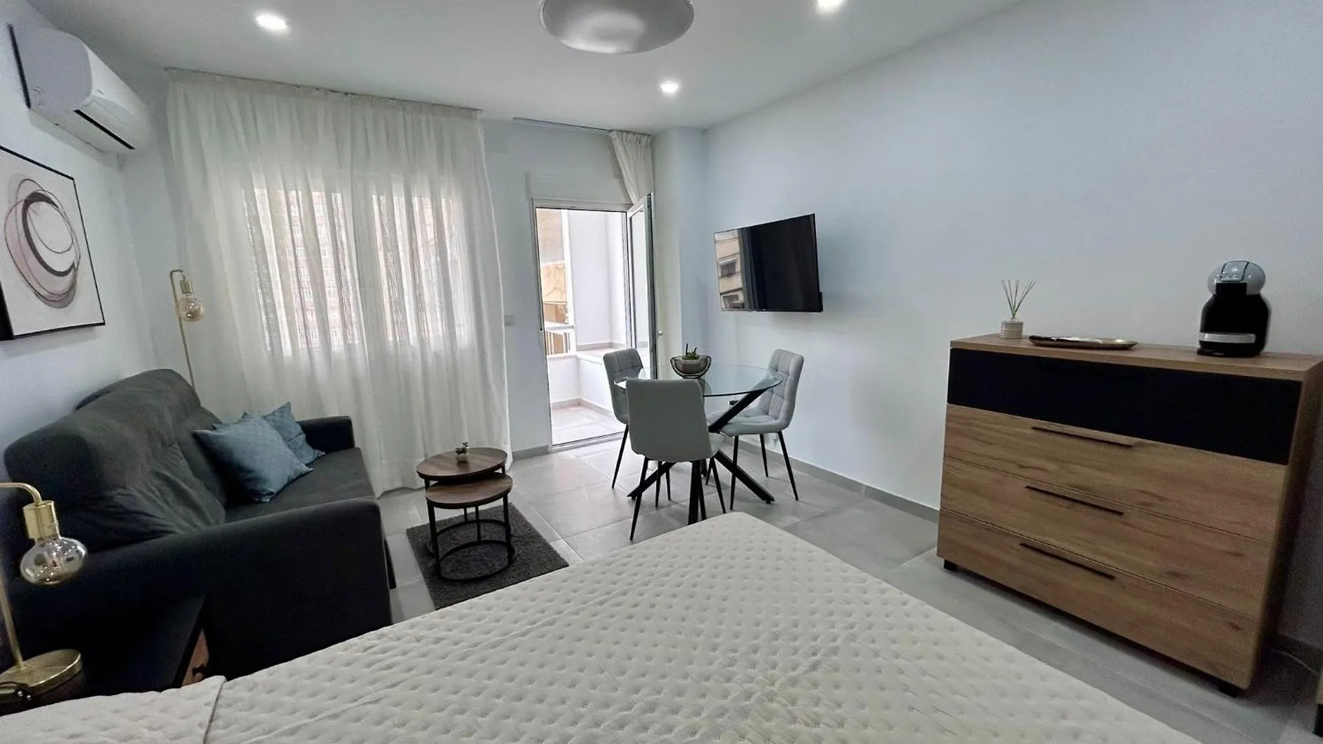 טורמולינוס Ver64 - Nuevo, Reformado 100, Terraza, Wifi, Playa A 600 Metros, Centro A 300 Metros 0*,